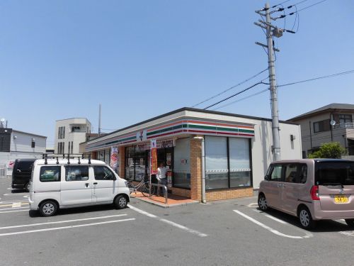 セブン−イレブン堺東山店の画像