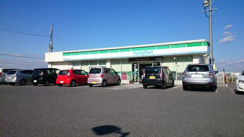ファミリーマート豊田上郷四通店の画像