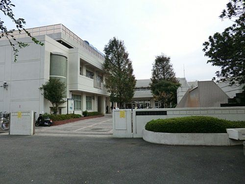 横浜市立釜利谷中学校の画像