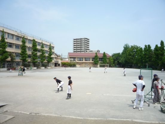 上板橋第一中学校の画像