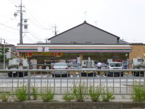 セブン−イレブン 名古屋阿由知通４丁目店の画像