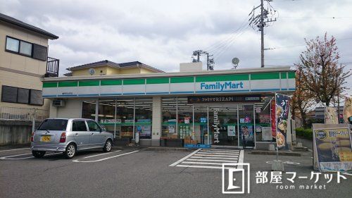 ファミリーマート豊田前山町店の画像