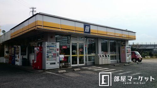 フジファミリーショップ前山店の画像