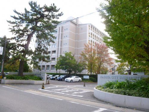 名古屋市立大学 滝子キャンパスの画像