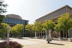 兵庫県芸術文化センターの画像