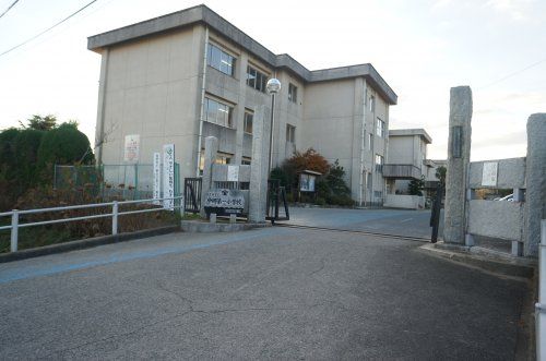 北茨城市立中郷第一小学校の画像