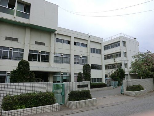 川口市立神根中学校の画像