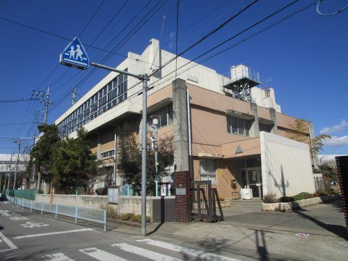 川口市立芝西小学校の画像