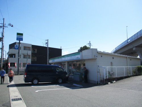 ファミリーマート 長岡京調子店の画像