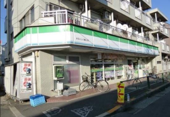 ファミリーマートまるいし八幡山店の画像