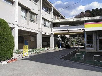 河内長野市立加賀田小学校の画像