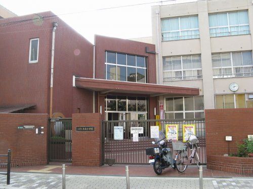 大阪市立恵美小学校の画像
