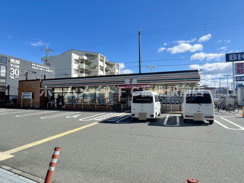 セブンイレブン高槻松川町店の画像