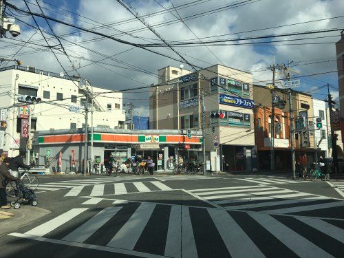 サンクス堺初芝駅前店の画像