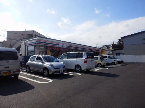 セブンイレブン 藤沢本町２丁目店の画像