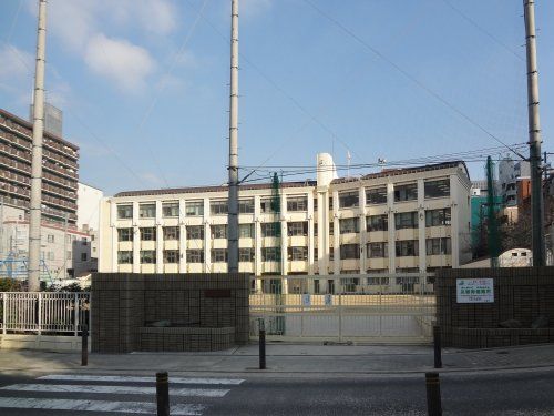 大阪市立中央小学校の画像