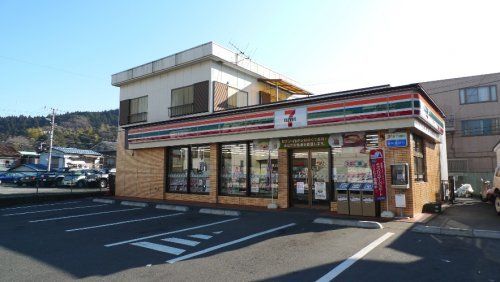 セブン−イレブン 鎌倉岩瀬店の画像