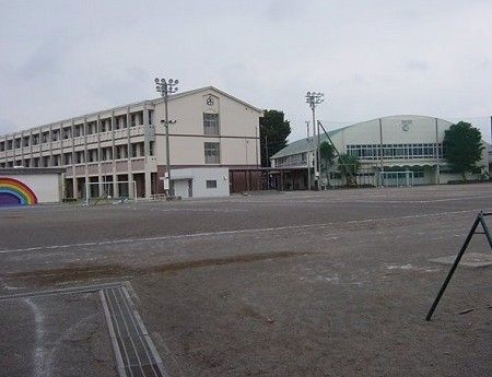 沼津市立大岡小学校の画像