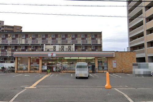 セブンーイレブン堺浜寺石津町中店の画像