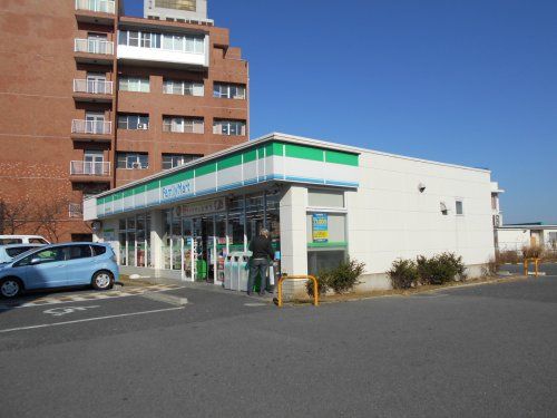 ファミリーマート大阪狭山池之原店の画像