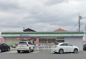 ファミリーマート 高崎高関店の画像