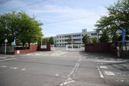 伊勢崎市立第二中学校の画像