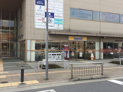 ミニストップ奈良登美ヶ丘駅前店の画像