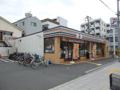 セブン−イレブン阪急下新庄駅前店の画像