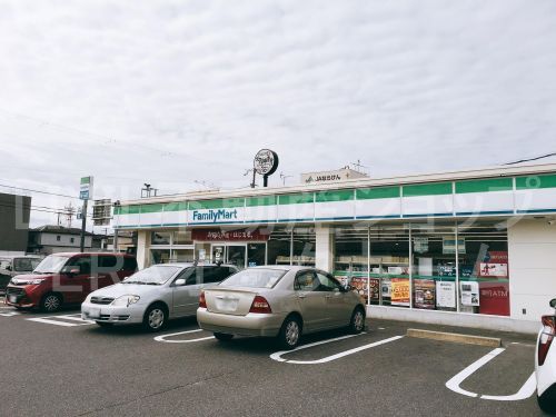 ファミリーマート北郡山店の画像