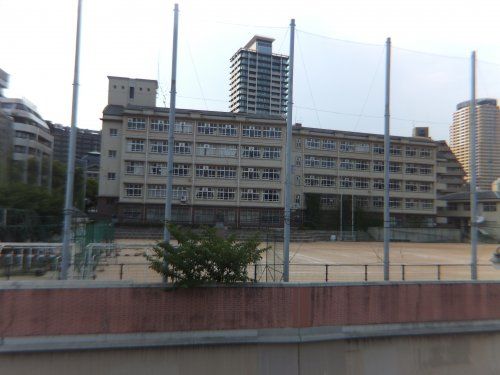 神戸市立神戸生田中学校の画像