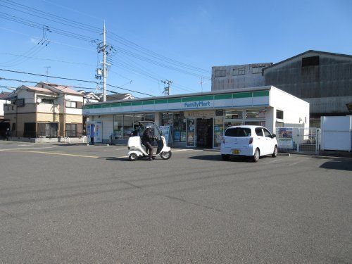 ファミリーマート堺大野芝町店の画像