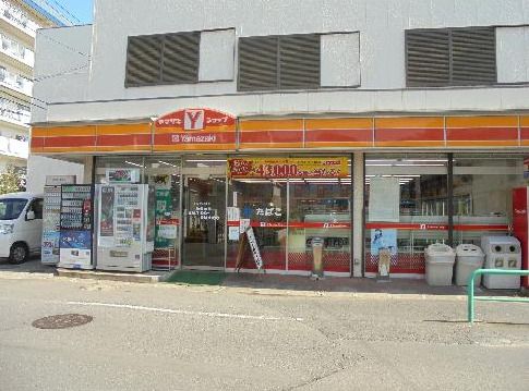 ニューヤマザキデイリーストア市川中央店の画像