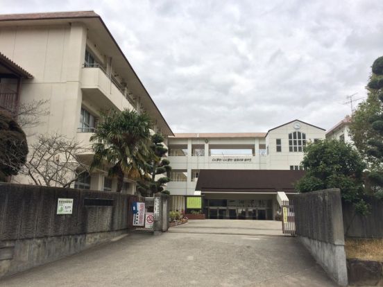 生駒市立 緑ケ丘中学校の画像