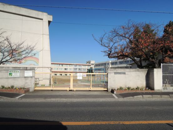 堺市立日置荘西小学校の画像