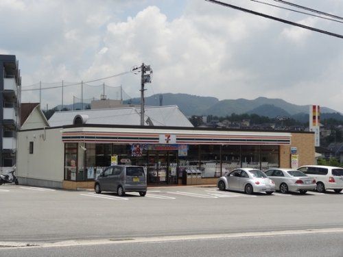 セブン−イレブン東広島西条東子店の画像