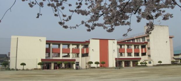 前橋市立荒牧小学校の画像