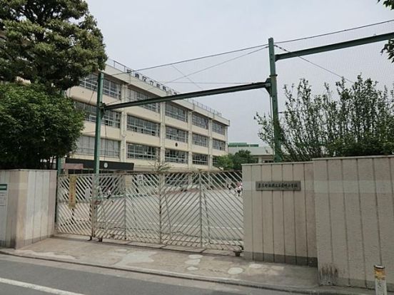 前野小学校の画像