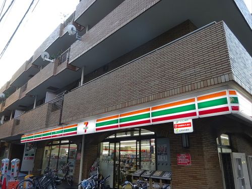 セブンイレブン 上目黒３丁目店の画像