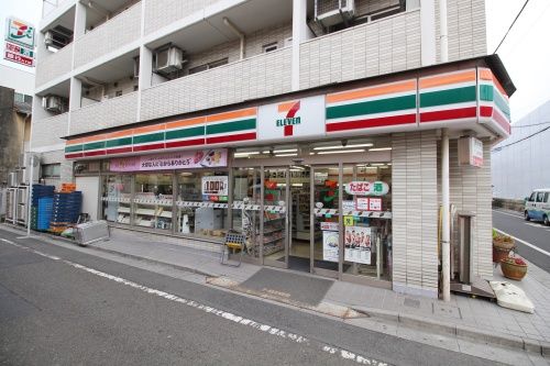 セブン−イレブン羽根木２丁目店の画像