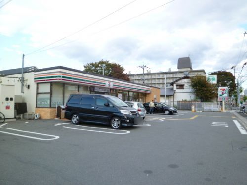 セブン−イレブン外環横大路店の画像