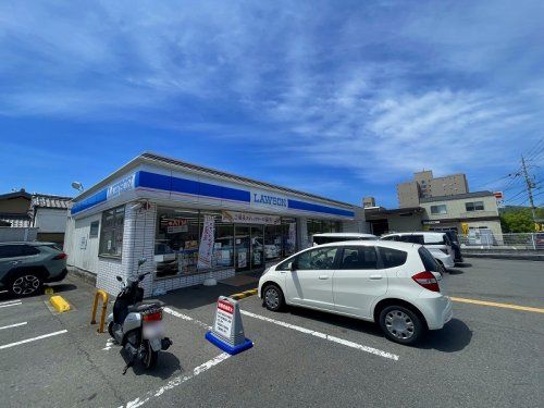 ローソン 天神川四条店の画像