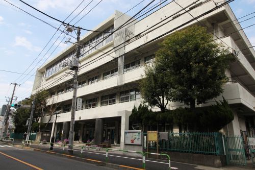 文京区立金富小学校の画像