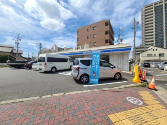 ローソン芳野三丁目店の画像