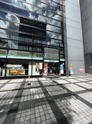 ファミリーマート 丸の内駅北店の画像