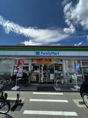 ファミリーマート 中村森田町店の画像