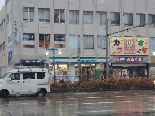 ファミリーマート熱田六番町店の画像