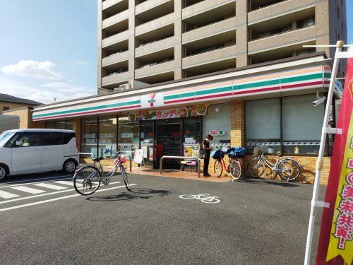 セブン−イレブン 名古屋上飯田通１丁目店の画像
