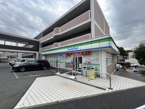 ファミリーマート 昭和八雲町店の画像