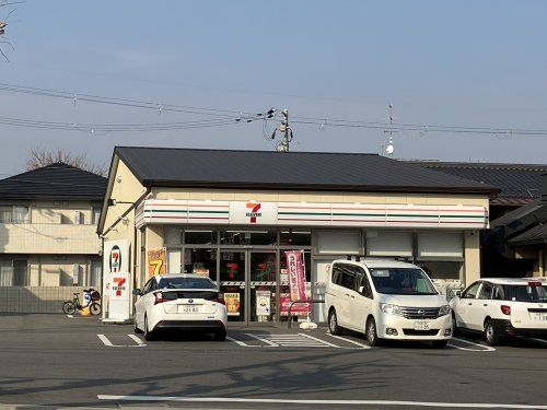 セブンイレブン京都紫野泉堂町店の画像