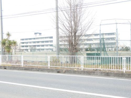 行田市立見沼中学校の画像